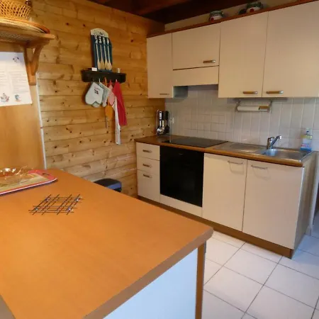 Gite Mezos, 3 Pieces, 4 Personnes - Fr-1-360-70 Mézos